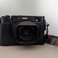 My favourite (and not so favourite) accessories for my X100V